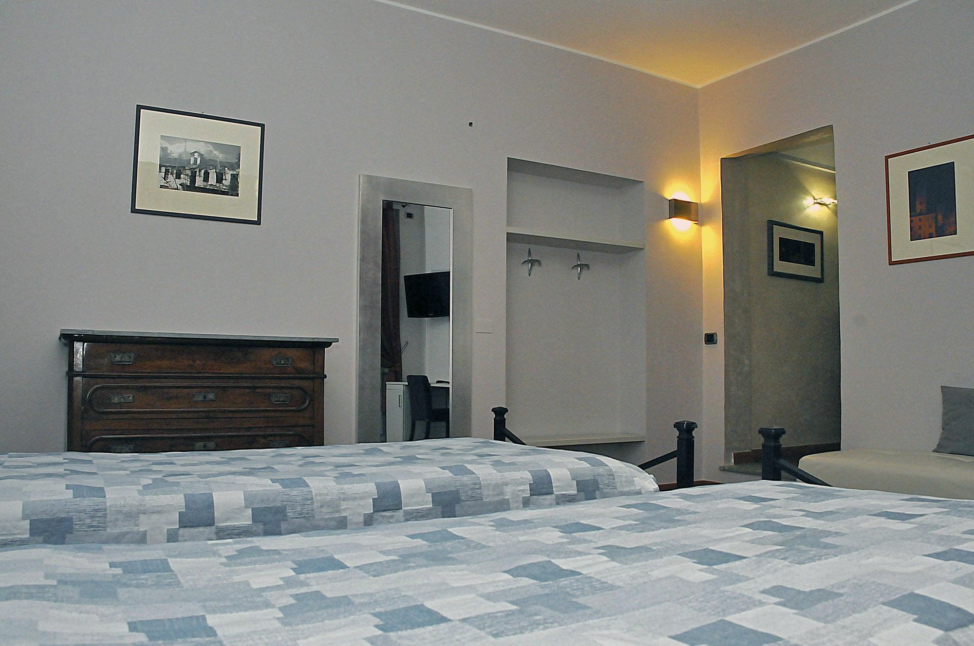 B&B Douce Maison Альба Экстерьер фото